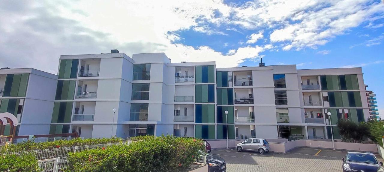 Lindas Holiday Apartment Funchal  Exteriör bild